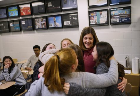 Brenda Field, MJE, is celebrated by her yearbook staff after receiving the news that she was named the 2017 JEA Yearbook Adviser of the Year. (Photo by Kelly Glasscock)