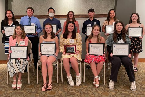 Annual awards event recognizes All-State Team, Journalist of Year and former IJEA director